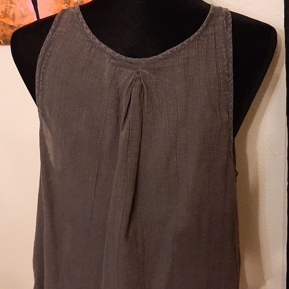 Melrose and Market grey lace embroidered crop tank - Picture 4 of 9